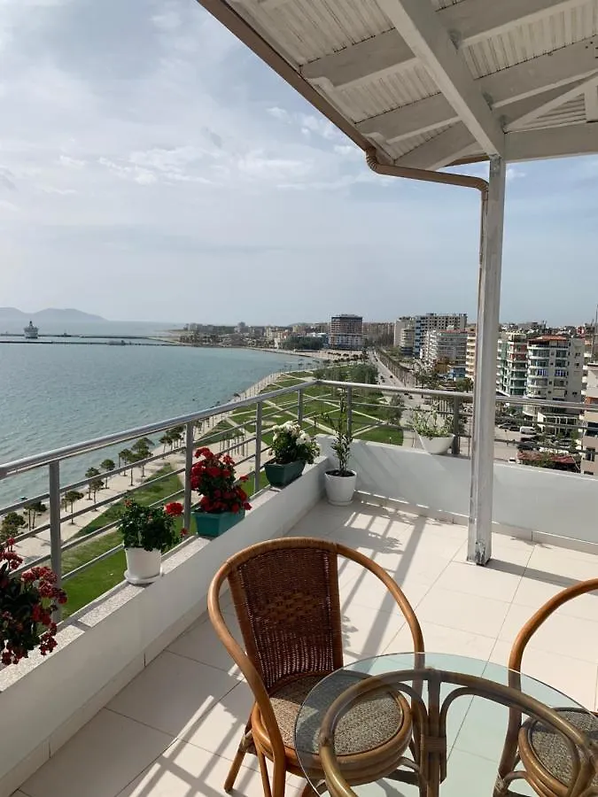 Sea La Vie Apartment Vlore