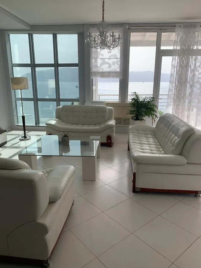 Sea La Vie Apartment location